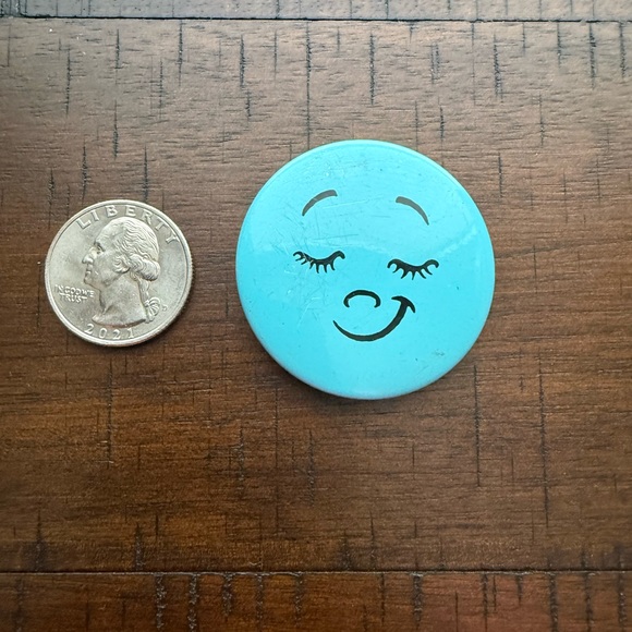 Vintage Button Pin Collection - Picture 8 of 11